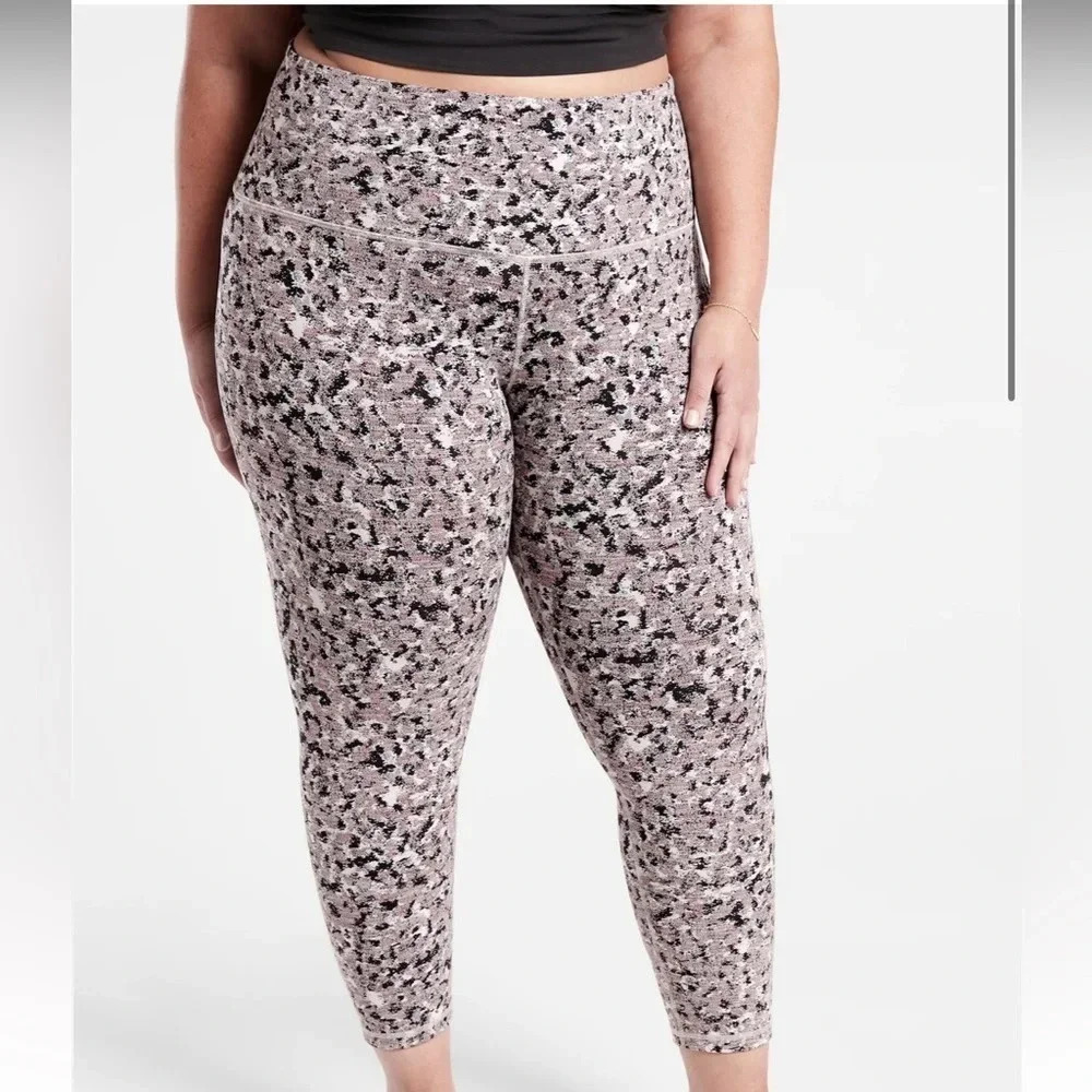 New‎ Athleta Elation Textured 7/8 Tight Legging Size 3X
